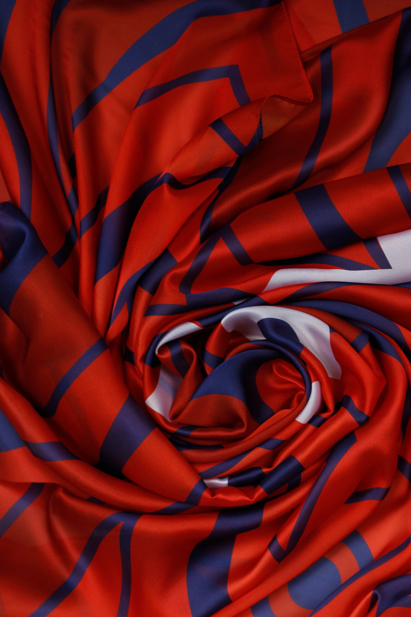 TEMBE SCARF LARGE 135 x 135 cm